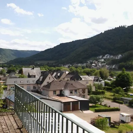 Holiday home Spatzenburg